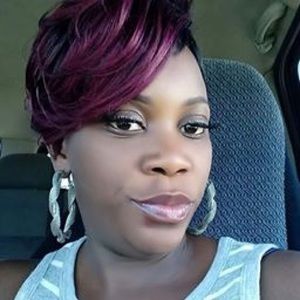 Meet your Posher, Latonya